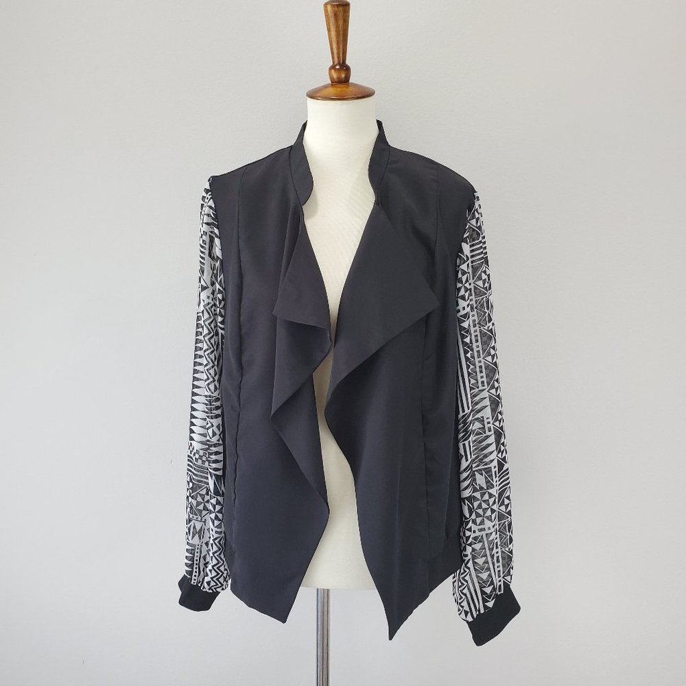 Red Snap Black/White Geometric  Sheer Cardigan